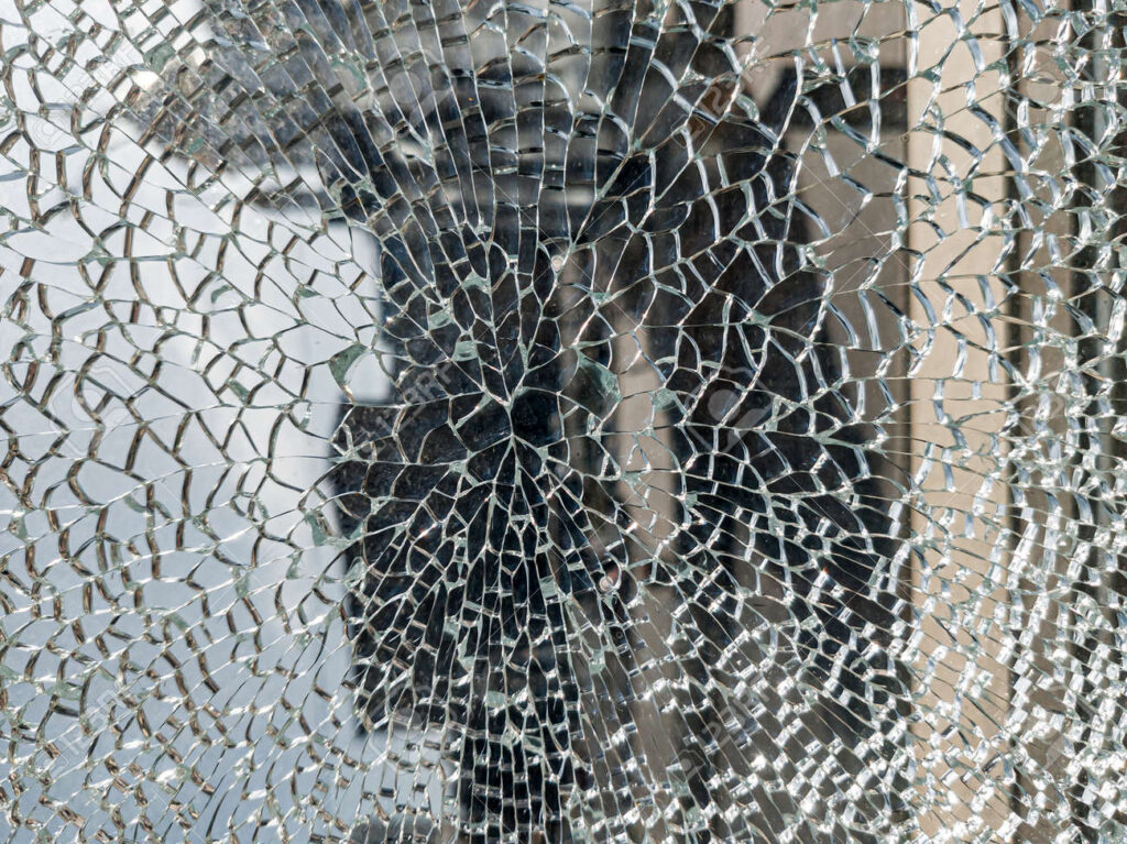 vidrio laminado obligatorio normativas, vidrio de seguridad ANSI CPSC, vidrio para barandillas normativa